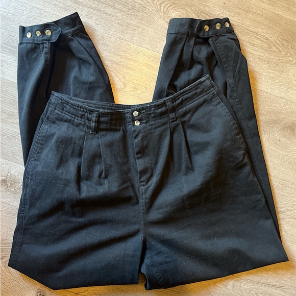 Gramicci Cotton High Rise Pleated Three Button Tapered Ankle Pants - Picture 1 of 12